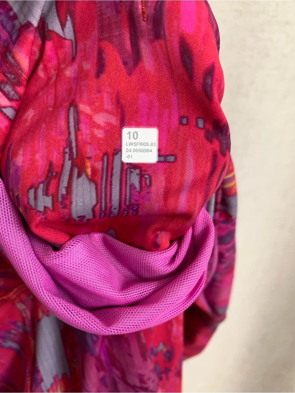 lululemon athletica excellent like